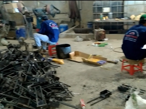  Cơ khí/ dập vuốt sâu/ cơ khí đột , dập ,vuốt,chấn